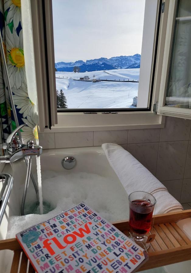 B&B Gaestehaus Roessli Schwellbrunn Kültér fotó